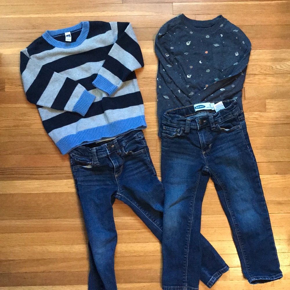 3T Lot :Gap sweater, Old Navy shirt and jeans